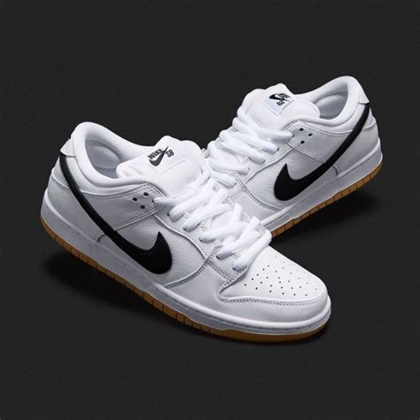 nike sb dunk low white